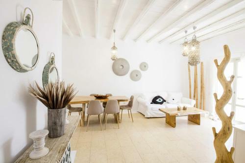 Marvi House