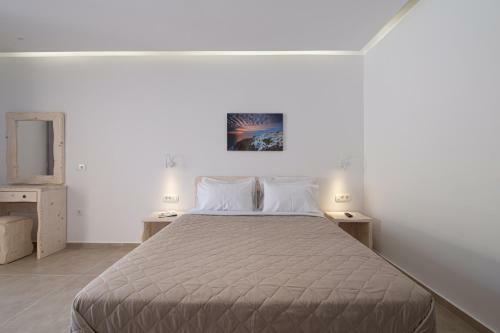 Cyclops Beach Apartments
