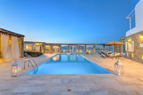 Kanalia Villa Sleeps 10 With Pool And Air Con