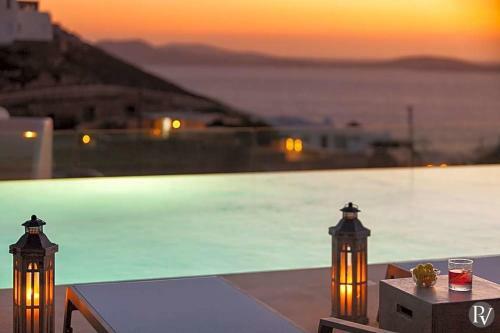 Costa Ilios Villa Sleeps 16 With Pool And Air Con