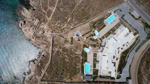 Villa In Paraga Sleeps 16 With Pool And Air Con