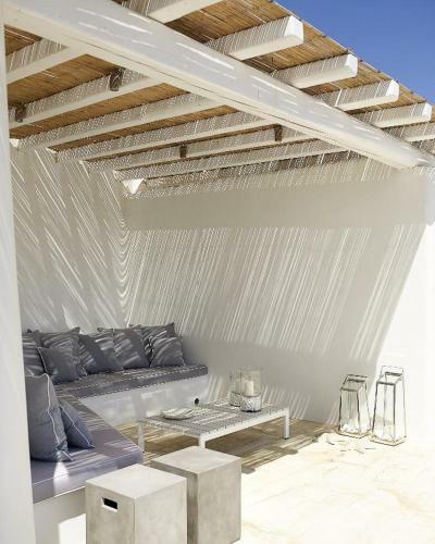 Villa In Paraga Sleeps 16 With Pool And Air Con