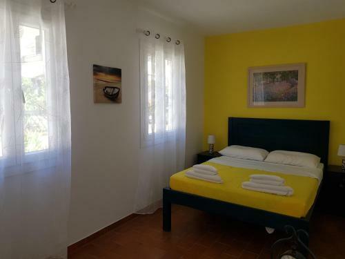 Corfu Glyfada Beachfront Apartment 7