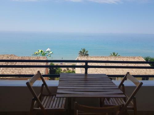 Glyfada Apartment 91