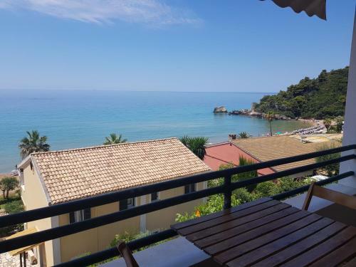 Glyfada Apartment 91