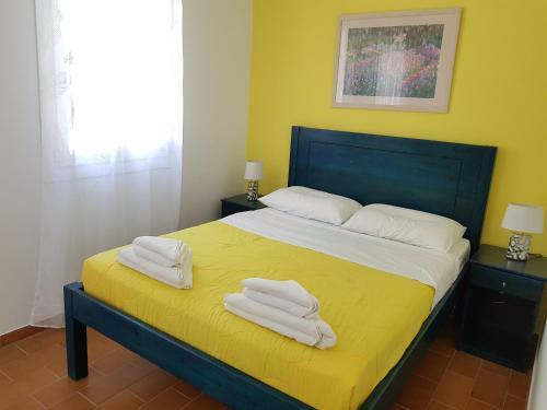 Corfu Glyfada Beachfront Apartment 7