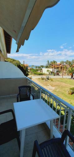 Hotel Itamos Studios Apartments