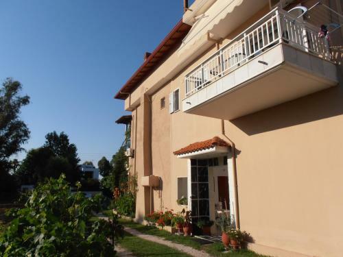 Hotel Itamos Studios Apartments