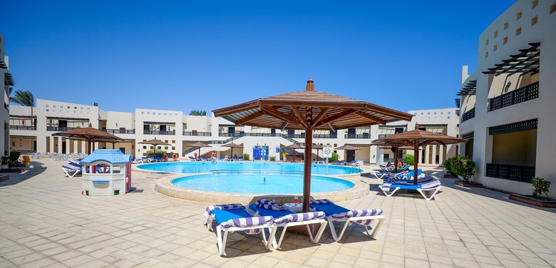 Blend Club Aqua Hotel