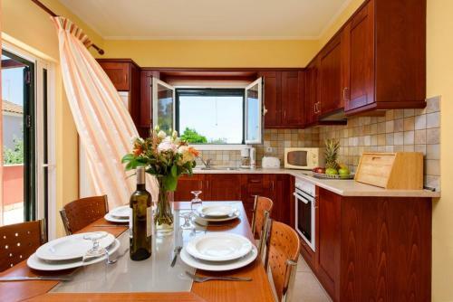 Luxury Corfu Villa Villa Rose Private Pool 4 Bdr Dassia