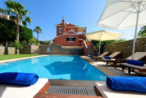 Luxury Corfu Villa Villa Lemonia Private Pool 5 Bdr Dassia