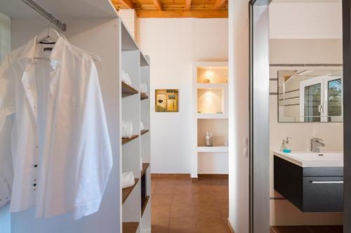 Chalikounas Villa Sleeps 6 Pool Air Con Wifi