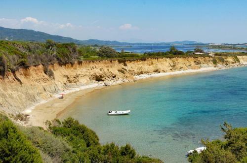 Chalikounas Villa Sleeps 6 Pool Air Con Wifi