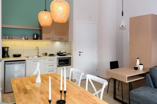 Iliana Apartments