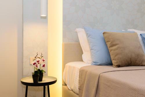 Iliana Apartments