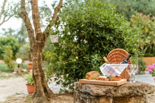 Neromylos Villa Sleeps 6 With Pool And Air Con