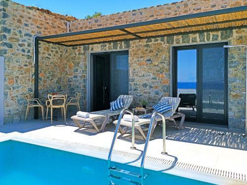 Varkotopi Villas