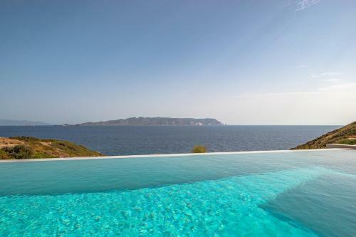 Hotel Milos Cove