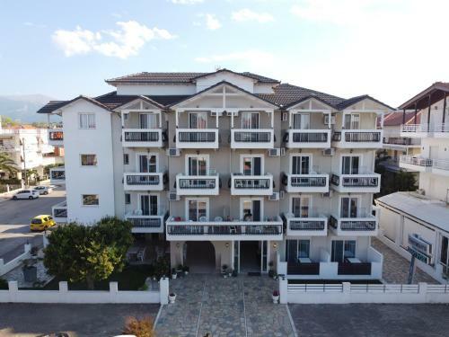 Zefyros Apartments Nei Pori