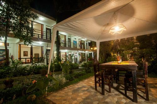 Pescador Hotel Ph