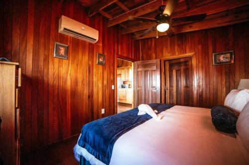 Hotel Caba�as On Clark?s Cay
