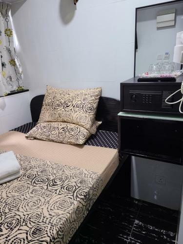 Hostal Vienna Hostel