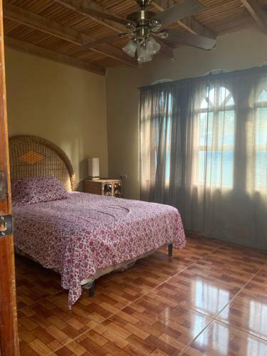 Gorgeous 6 Br House Bbq Pool And Relax- Walk 2 Beach