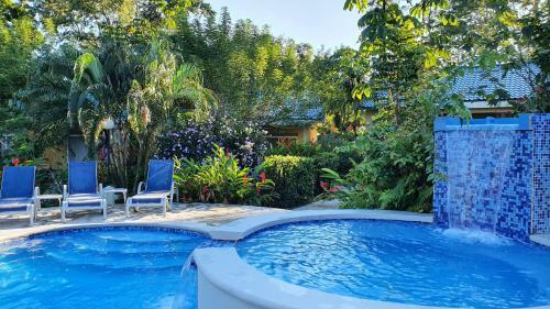 Lodge Recap Investments / Corinto Pearl Villa