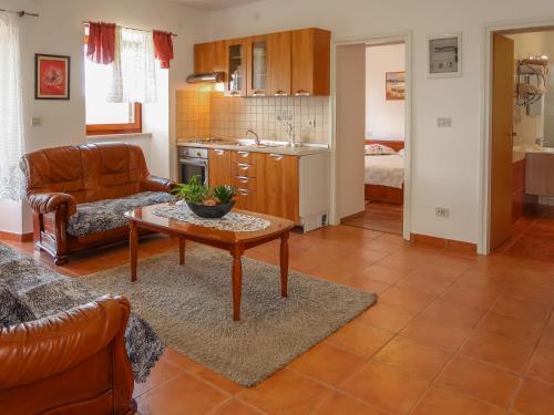 Holiday Home Marija - Rac403