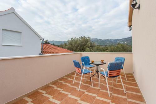 Apartments Ned-with Terrace