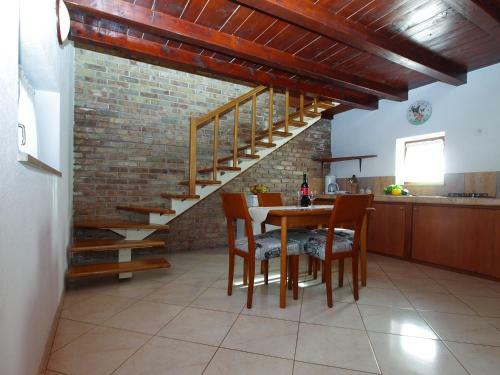 Apartments Helena 1992