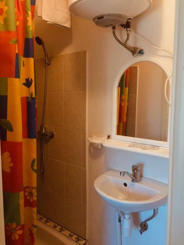 Sala Apartments
