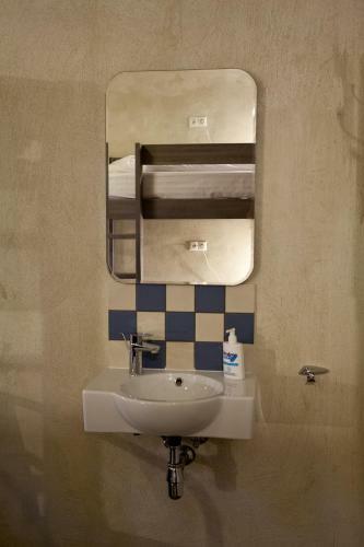 Hostal Two Wheels