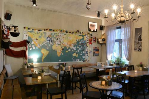 Hostal Two Wheels