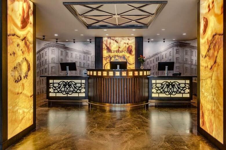 Semarah Hotel Metropole