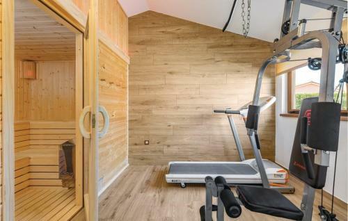 Villa Zara With Pool, Sauna, Gym And Game Room
