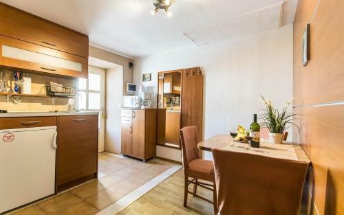 Apartment Buza