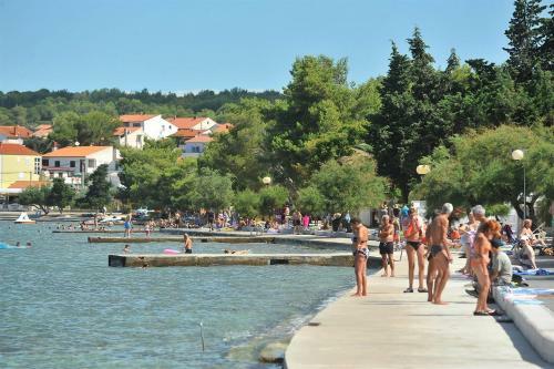 Cosy Apartment 5min To Beach Mirela Borik