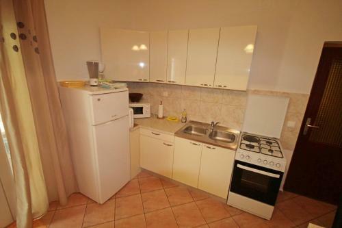 Cosy Apartment 5min To Beach Mirela Borik