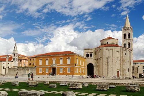 Apartment With One Bedroom In Zadar With Wifi