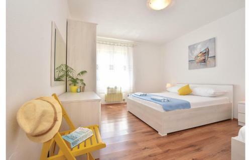 Two-bedroom Holiday Home In Zastrazisce