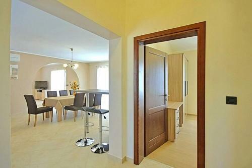 Villa Genia 2