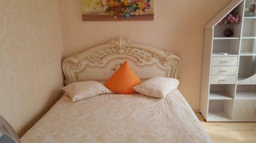 Hostal Naiza Guesthouse And Apartments
