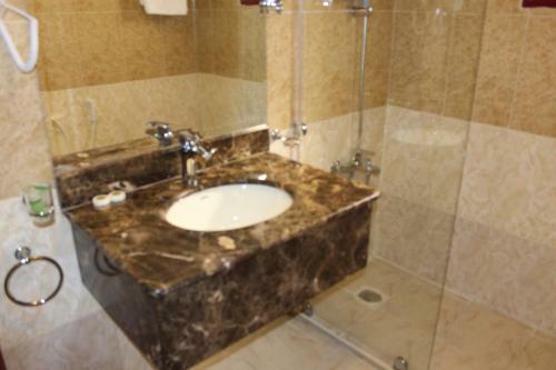 Terrace Furnished Apartments- Hawally 1