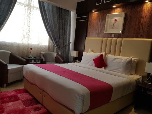 Kuwait Continental Hotel