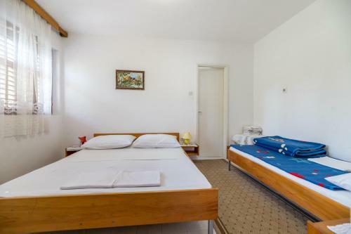 Apartments Janko Zarok
