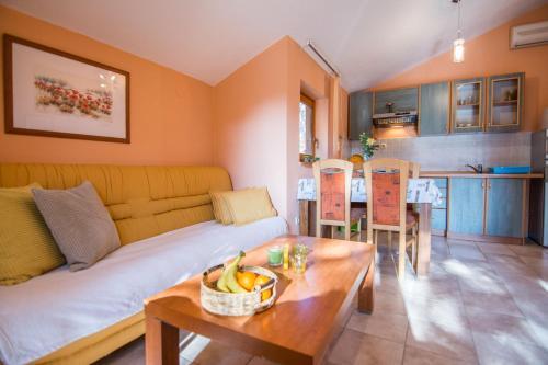 Apartment Maestral