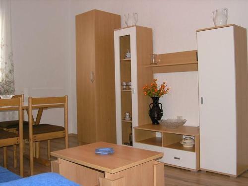 Apartment Marisa In Cres