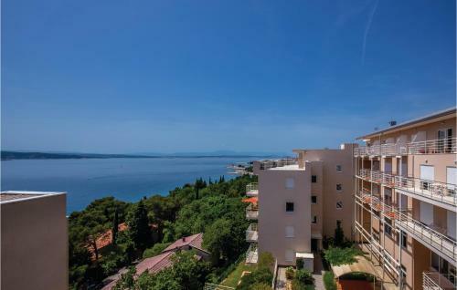 One-bedroom Apartment In Crikvenica