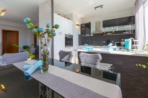 Apartamentos Emi.